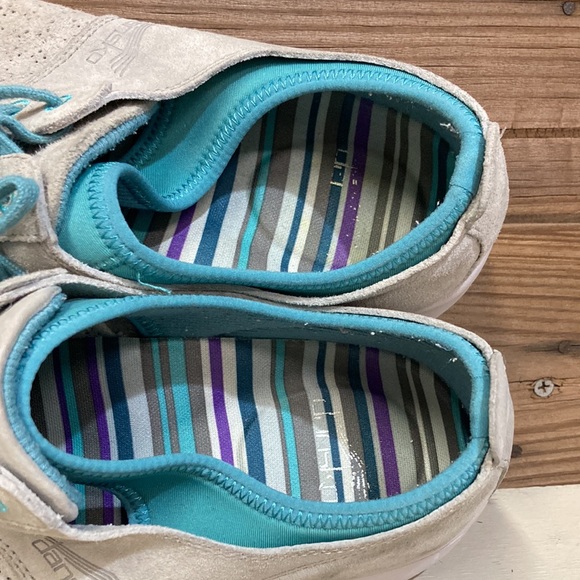 Dansko Elise Sneakers - Picture 8 of 11